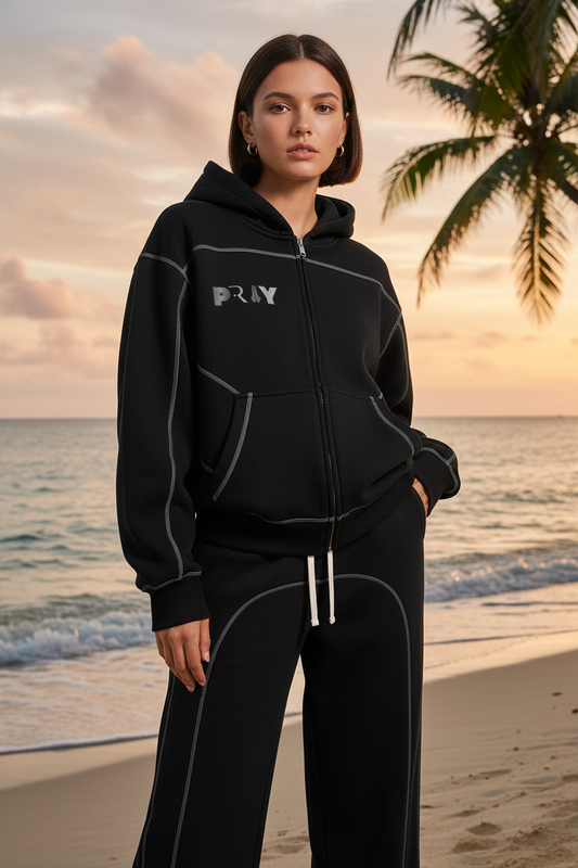 PRAY Set Full Model Lifestyle